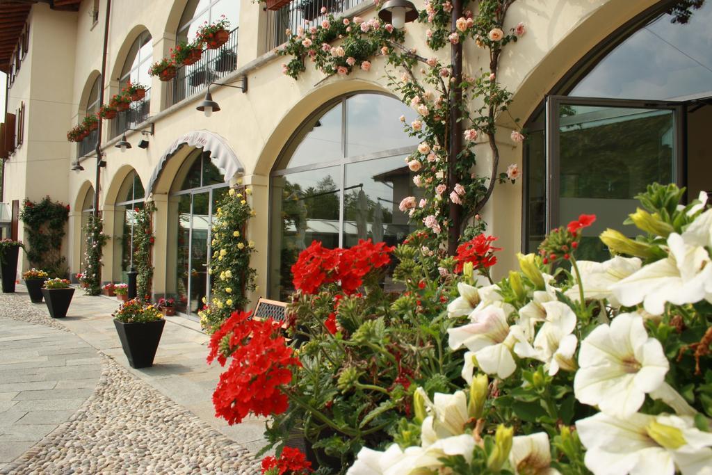 Hotel Cascina Canova Uggiate-Trevano Exterior photo